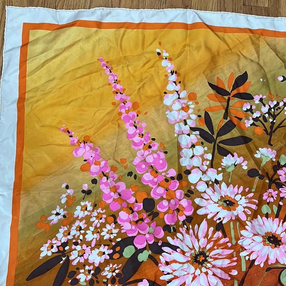 Vintage CHRISTIAN DIOR Vibrant Floral Print Silk Scarf~Made in France~MCM - Picture 2 of 9